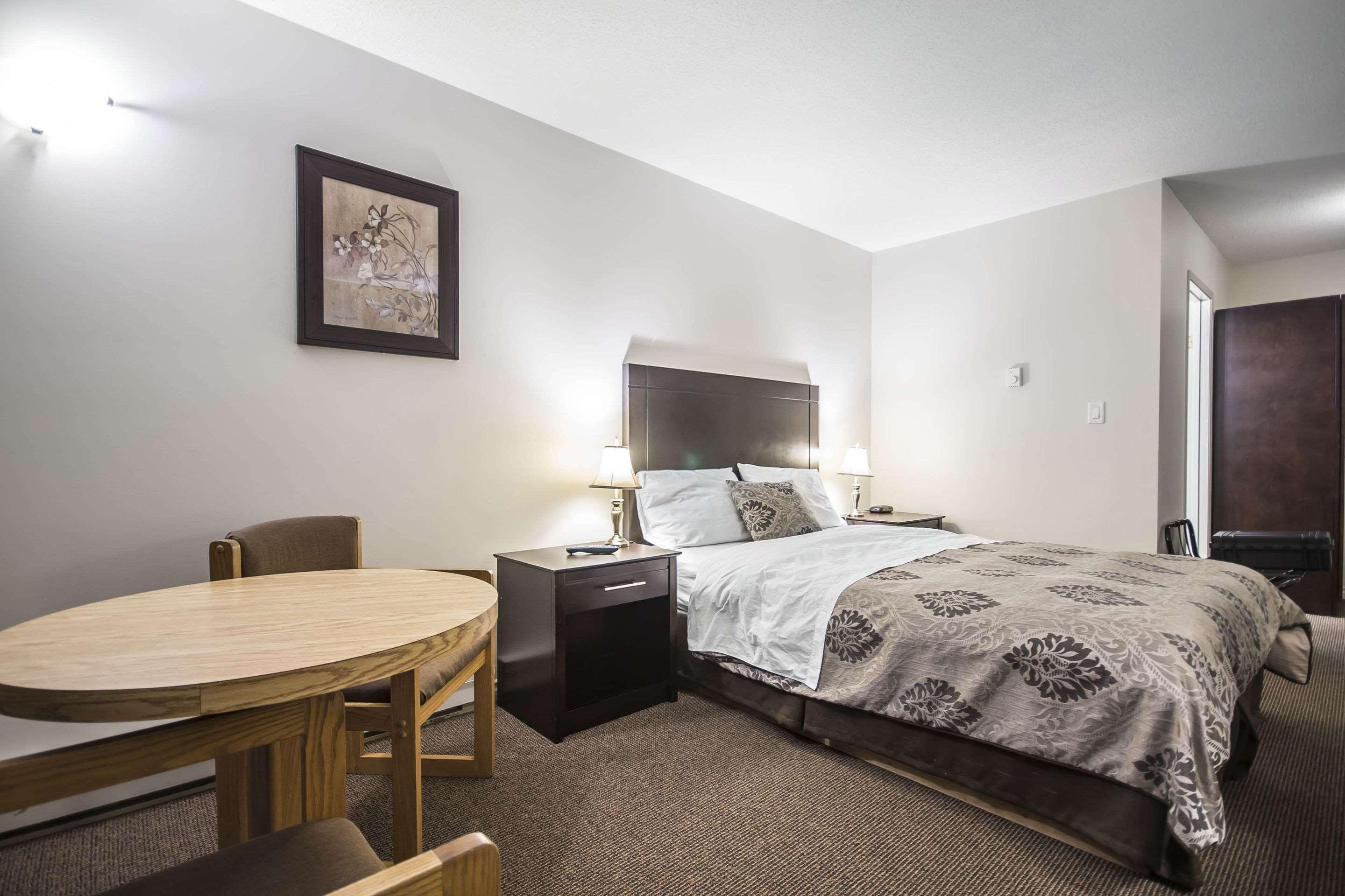 Econo Lodge Βερνόν Εξωτερικό φωτογραφία