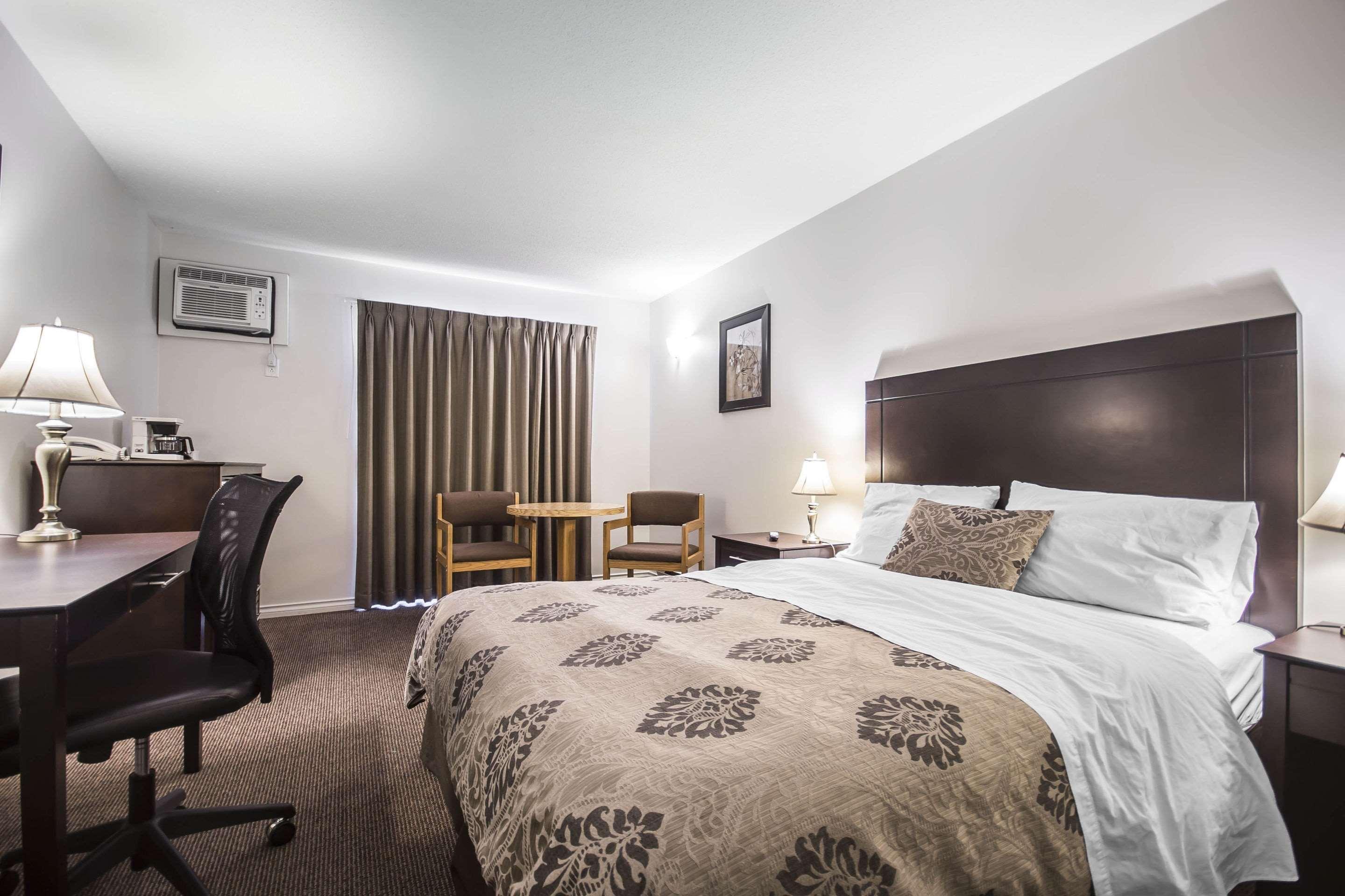 Econo Lodge Βερνόν Εξωτερικό φωτογραφία