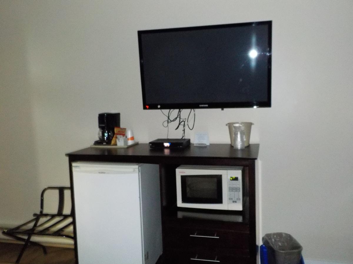 Econo Lodge Βερνόν Εξωτερικό φωτογραφία